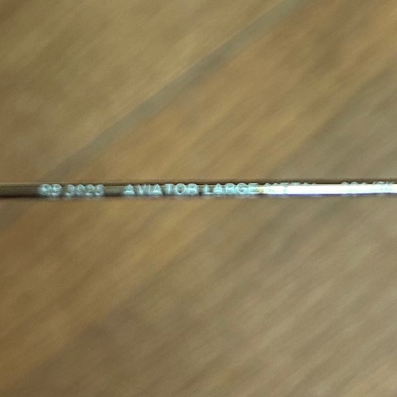 Ray Ban Aviator Sunglasses - Picture 6 of 8